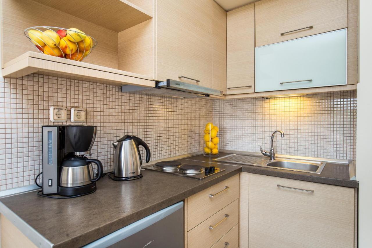 Aventura Apartments بوتوس المظهر الخارجي الصورة
