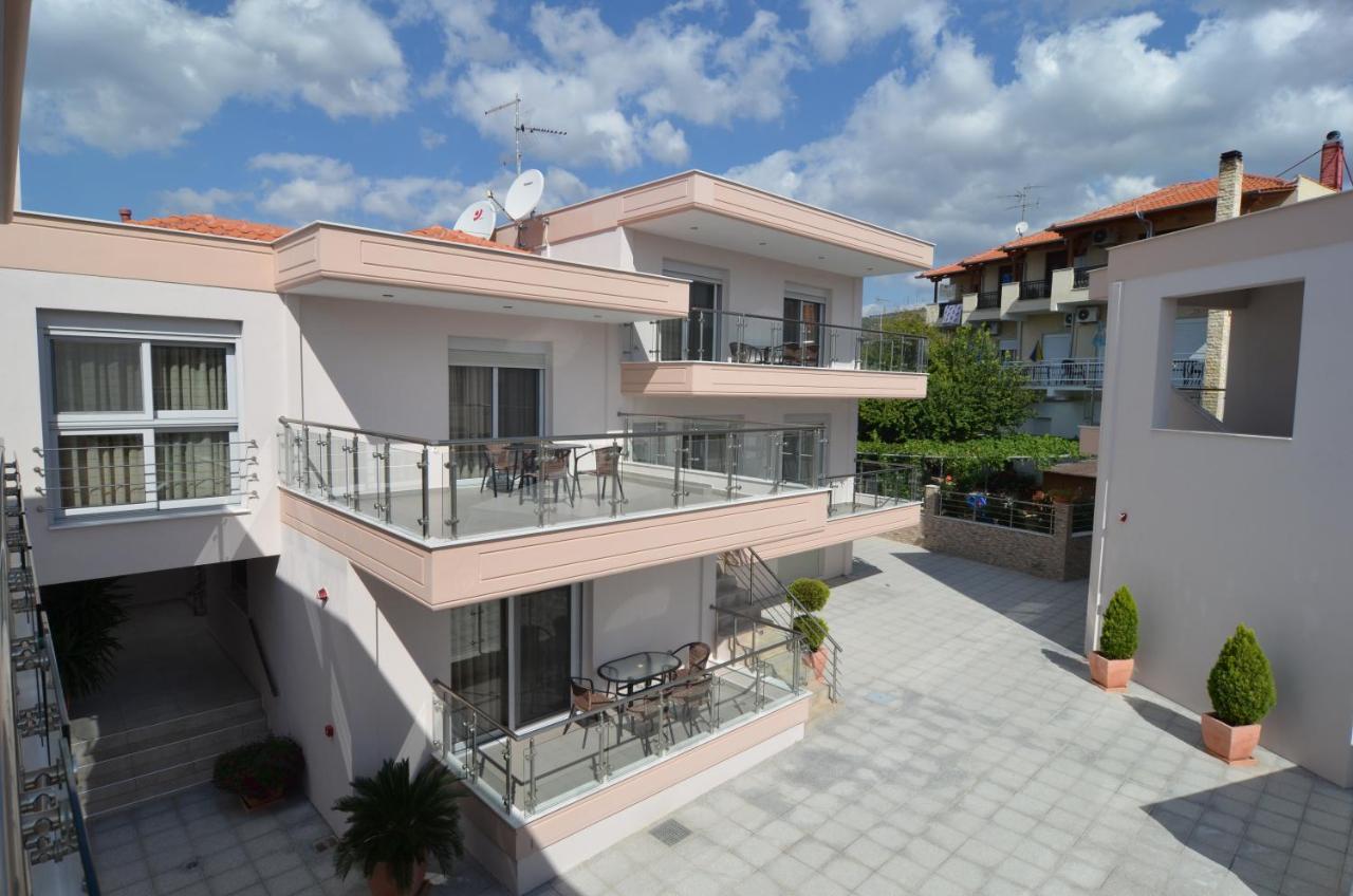 Aventura Apartments بوتوس المظهر الخارجي الصورة