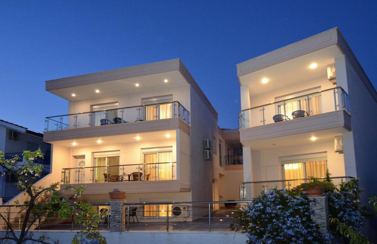 Aventura Apartments بوتوس المظهر الخارجي الصورة